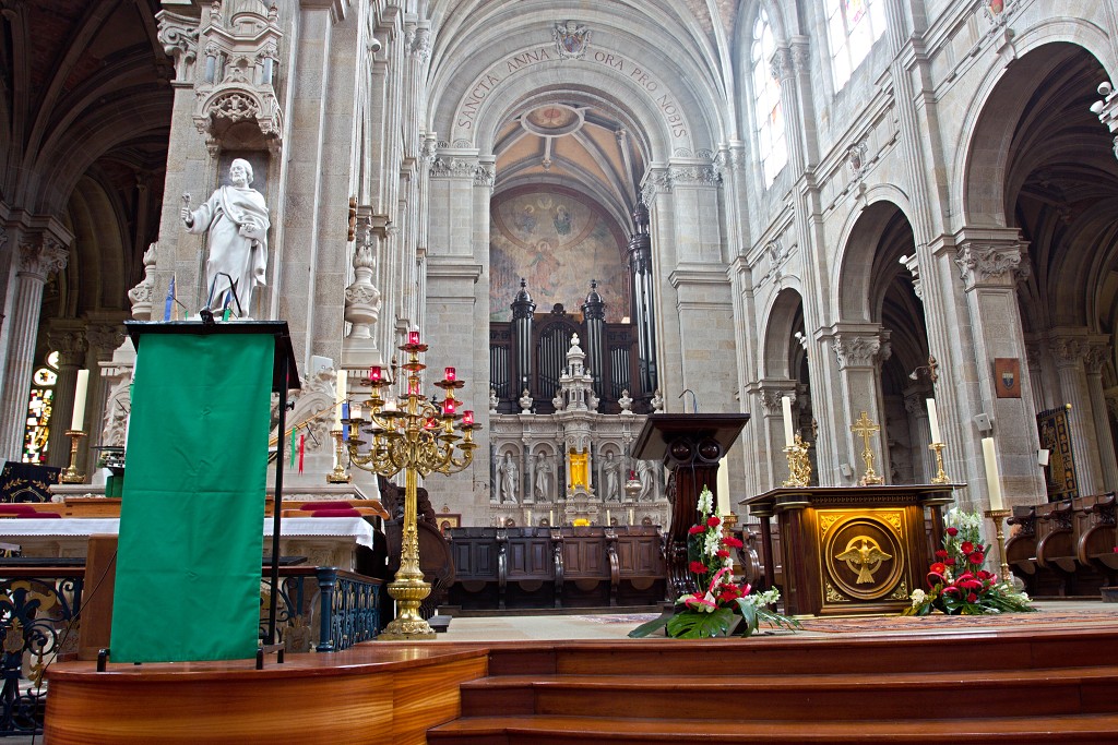 sainte anne d'auray basiliek kerk bedevaartsoord france frankrijk bretagne morbihan renaissance religie scala santa